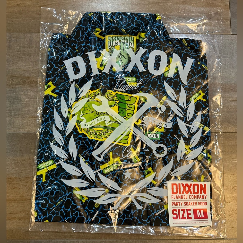 Dixxon Party Soaker 3000 Button Down Shirt
Women's Medium | NWT - Picture 4 of 6